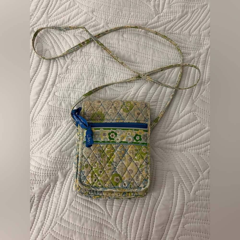 Vera Bradley crossbody bag